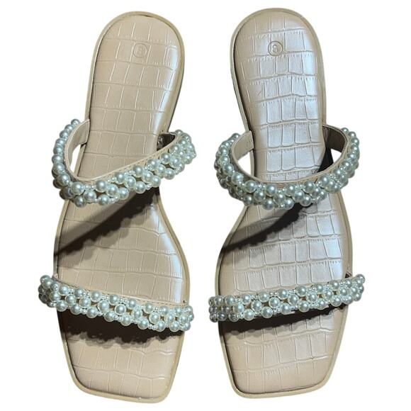 Coutgo Flat sandals square toe w/pearl straps size 8 - Picture 1 of 10